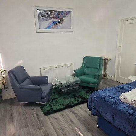 Highfields House - Free Wifi - Free Local Parking Hotel เชฟฟิลด์ ภายนอก รูปภาพ