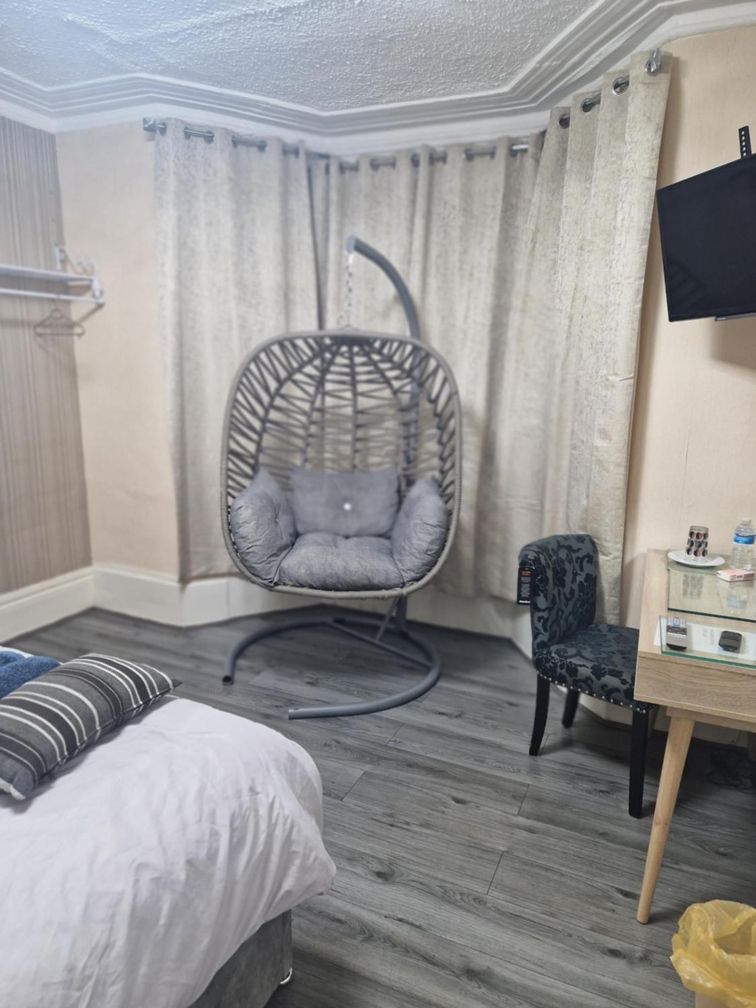 Highfields House - Free Wifi - Free Local Parking Hotel เชฟฟิลด์ ภายนอก รูปภาพ